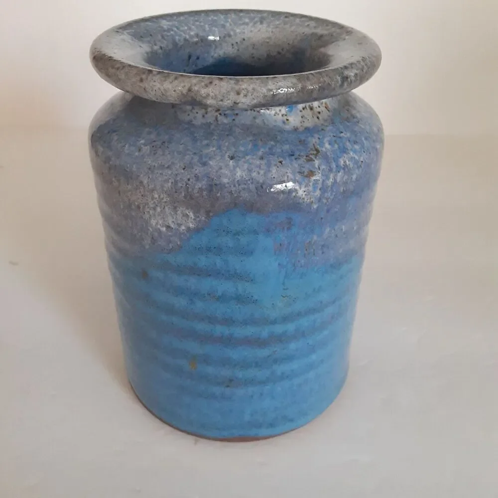 CC Pottery Kisses Jar/Vase Stoneware Charming